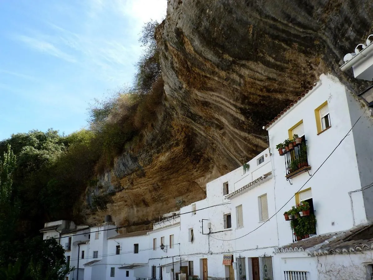 別荘 Setenil De Las Bodegas Casa Cueva De La Sombraヴィラ スペイン